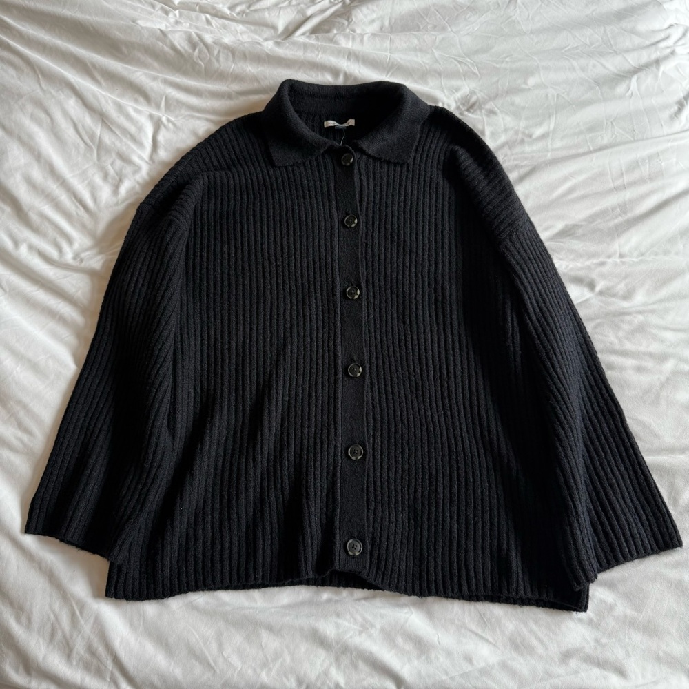 American Eagle Black Ribbed Cardigan